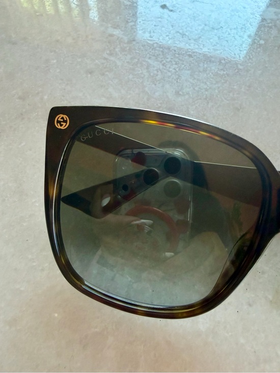 Gucci Tortoiseshell Square Sunglasses with Gold Logo - Brown Gradient Lenses main image 8